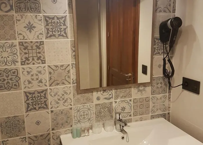 Esquiladores Pensión 3*